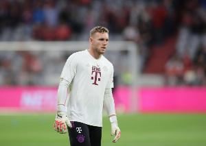 图片报：拜仁门将佩雷茨重启与汉堡谈判，热那亚也对球员有意